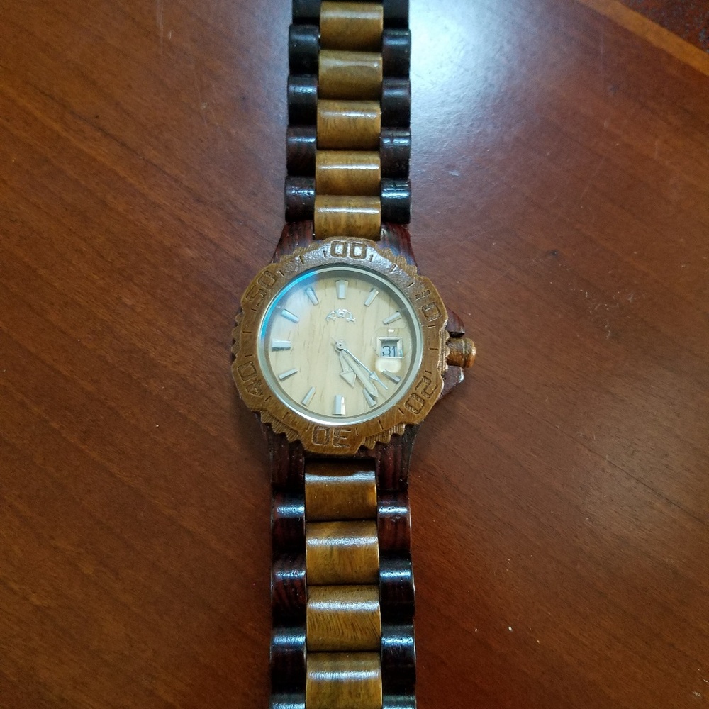 THY Wood Watch